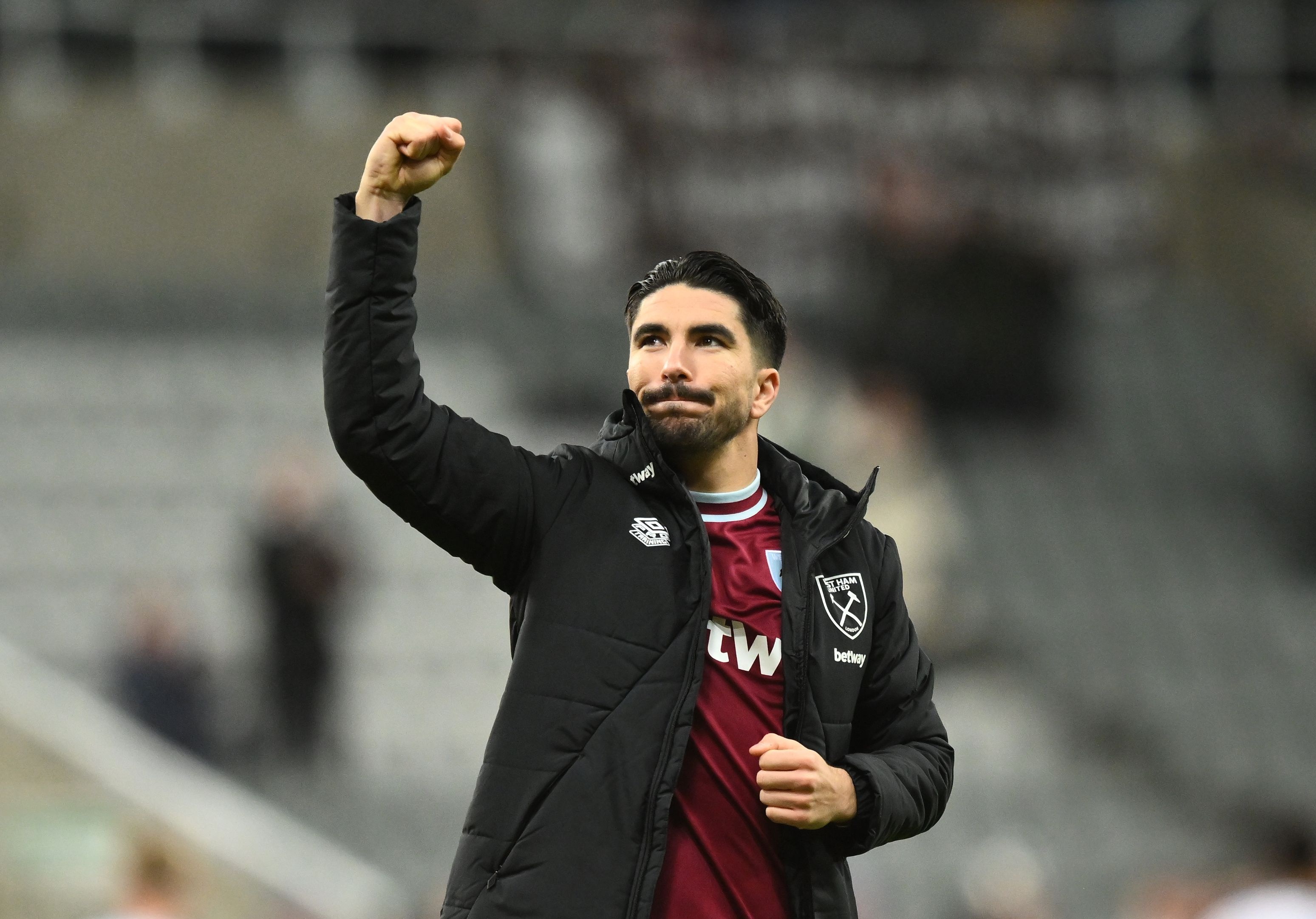 APP下载-罗马诺透露索莱尔夏窗寻求离队,西甲英超成首选目标